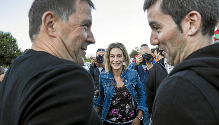 Aquel movimiento del Estado también trató de dañar la figura de los detenidos, sin fortuna. En la imagen, Otegi, Zabaleta y Rodriguez.