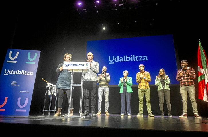 Karguak berritu eta hurrengo lau urterako lanaren ardatzak zehaztu zituen Udalbiltzak, atzo, Bergaran.