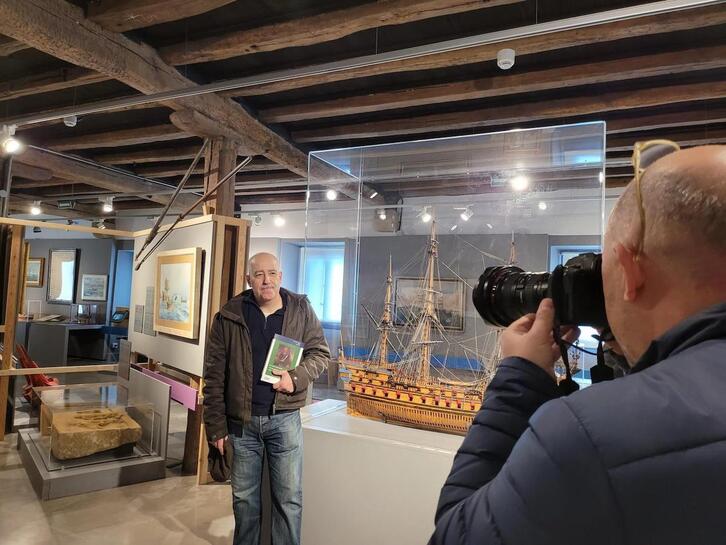 El historiador Carlos Rilova, autor de la biografía de Antonio de Gaztañeta.