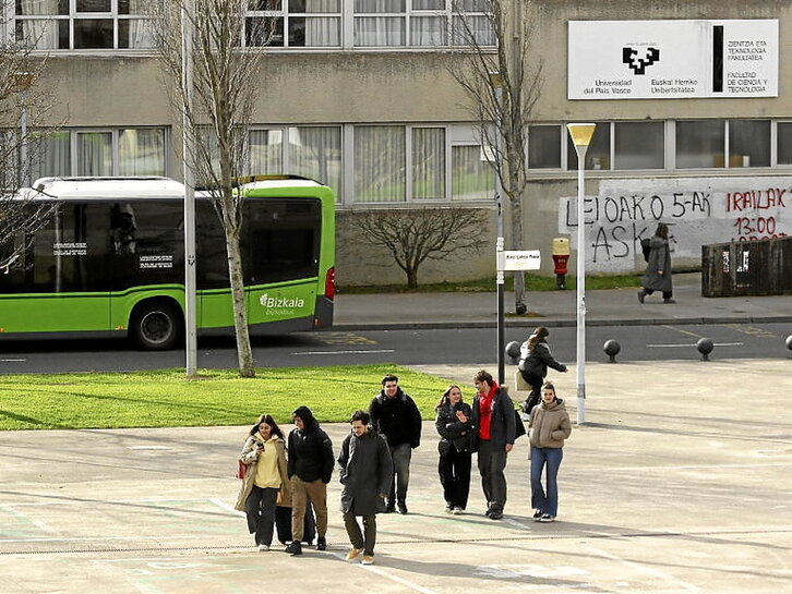 Gazteak baikor azaldu dira egindako ikerketan.