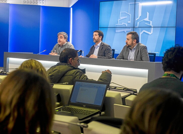 Presentación conjunta del acuerdo sobre la Ley de Transición Energética y Cambio Climático alcanzado por PNV-PSE con EH Bildu.