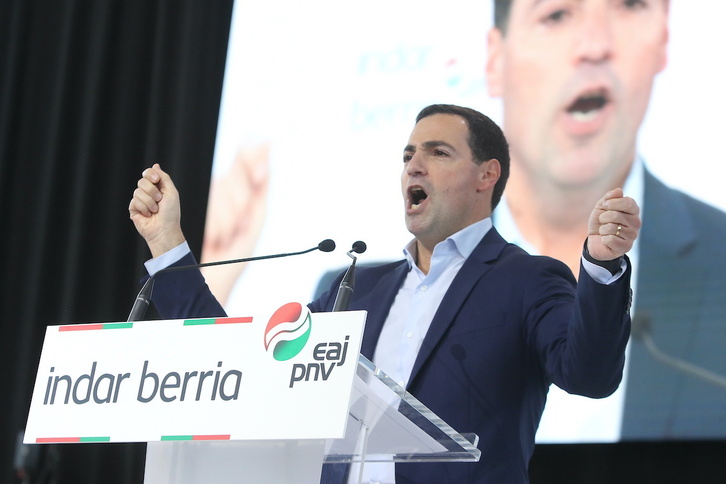 Imanol Pradales, en los últimos compases de su intervención en Landako gunea.