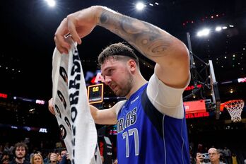 Doncic, en un momento del partido donde hizo historia.