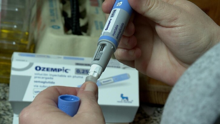 Ozempic da marka ezagunena, Novo Nordisk etxearena. Dirutza egiten ari da.