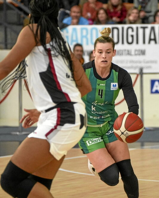 Araski se llevó un derbi muy igualado.