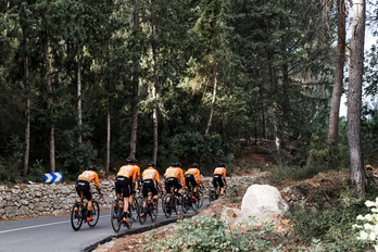 Euskaltel-Euskadiko txirrindulariak, Mallorcan entrenatzen.