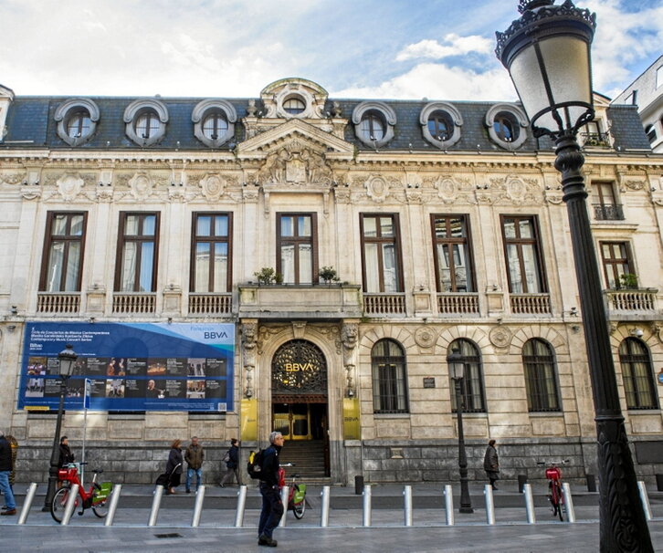 Sede del BBVA en la plaza San Nicolás de Bilbo.