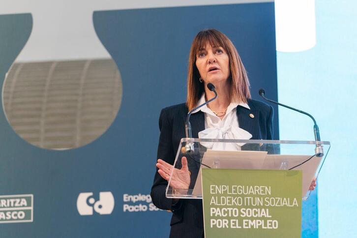 La vicelehendakari Idoia Mendia, durante su intervención en el acto de Bilbo.
