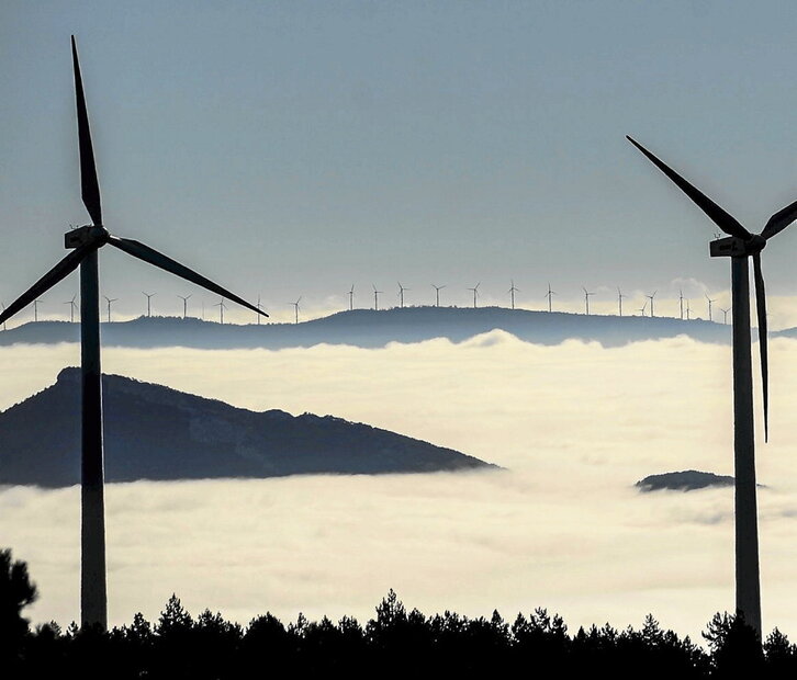 Imagen de archivo de un parque eólico en Lekunberri.