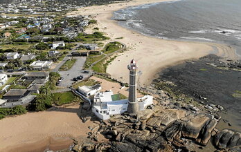 Jose Ignacio, airetik ikusita.