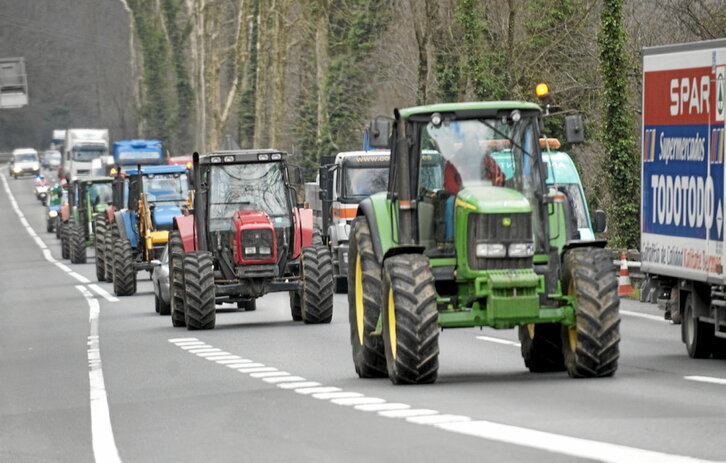 Aurretik egindako «traktorada» baten artxiboko irudia.