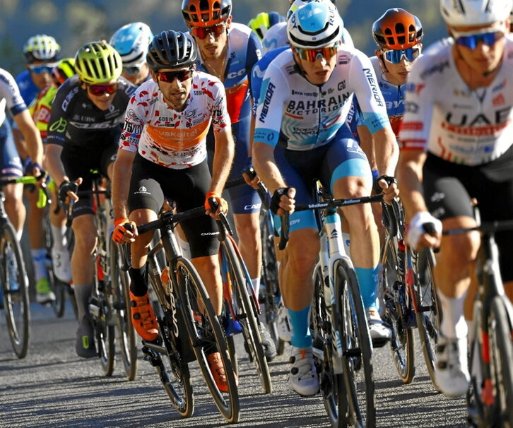 Mikel Bizkarra ganó la montaña.