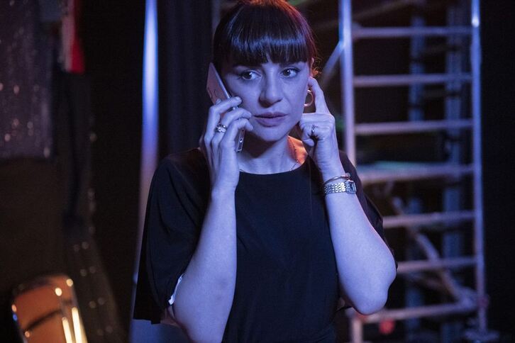 La actriz donostiarra Miren Ibarguren lidera el reparto de ‘El refugio atómico’.