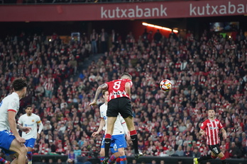 Sanceten burukada, Bartzelonaren aurkako lehian, Kopako final zortzirenetan. 