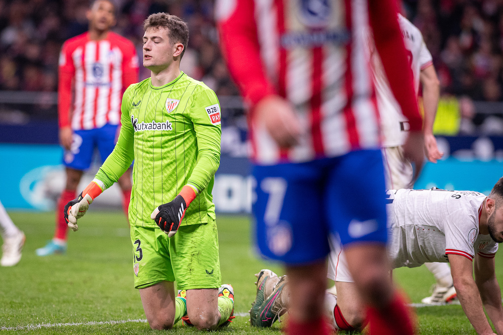Agirrezabala consigui&oacute; mantener la porter&iacute;a a cero, pese al empuje del Atl&eacute;tico en la segunda mitad. (Tom&aacute;s GARRIDO / LA OTRA FOTO)