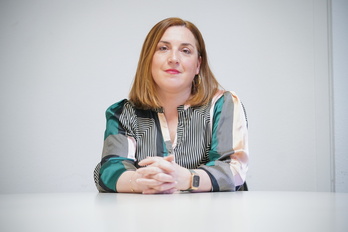 Edurne Basterra, en la sede de UAGA. 