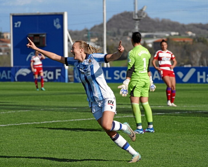 Jensen celebra el gol del empate.