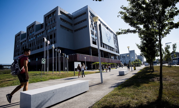 Ikaleak EHUko Leioako campusean, artxiboko irudian.