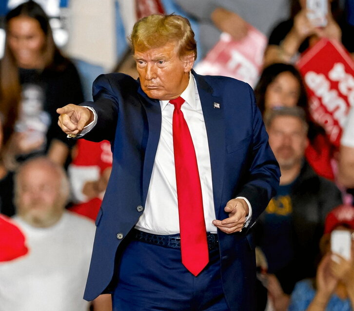 El magnate estadounidense lanzó la advertencia en un mitin en Carolina del Sur.