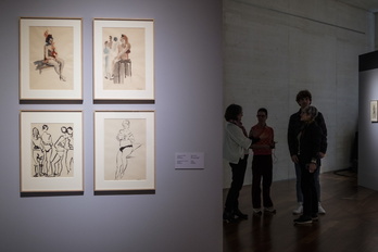 Amable Ariasen artelanak erakusketa batean.