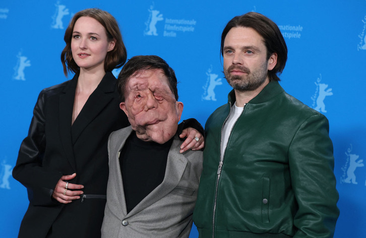 Renate Reinsve, Adam Pearson y Sebastian Stan, de ‘A Different Man’. 
