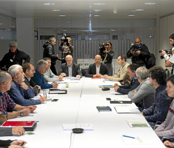 Segundo encuentro del Gobierno de Nafarroa con la plataforma y sindicatos agrarios.