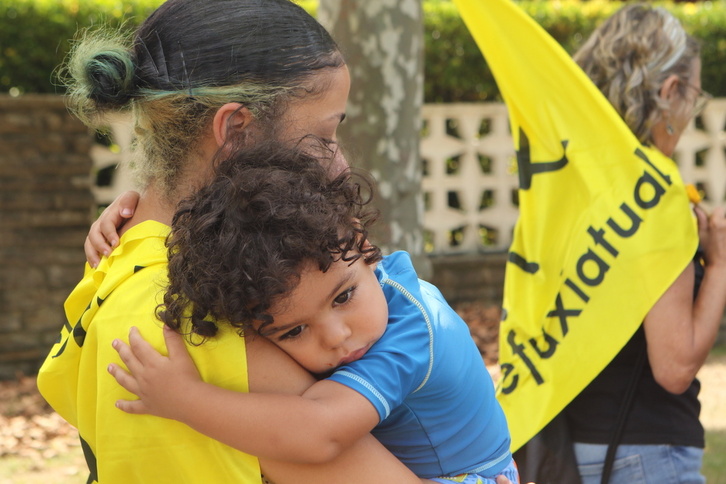 irudian, errefuxiatuen eskubideen aldeko mobilizazio bat Bizkaian.