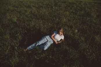 2021ean EP bat kaleratu ostean, estreinako LPa da ‘Aheri’ Intzarentzat