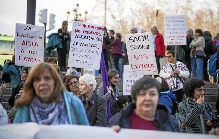 Tras la comparecencia, celebraron una manifestación por un SAD público y gratuito.