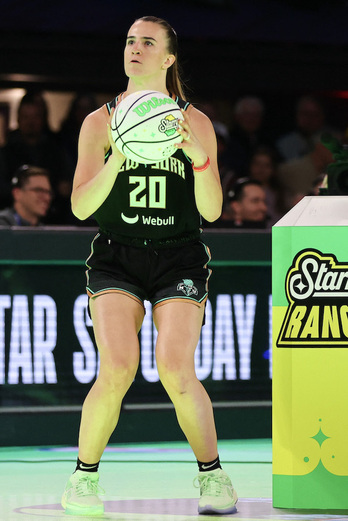 Sabrina Ionescu, el penúltimo altavoz de calidad del basket femenino.