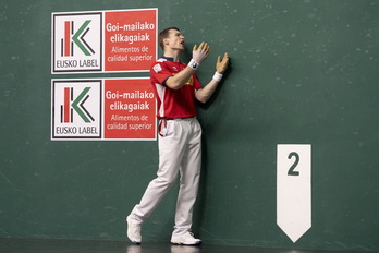 Iñaki Artola, Binakako txapelketako ligaxkako partida batean, Labriten.