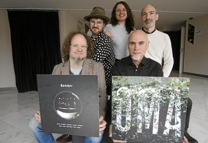 Basabiko kideek Bilboko Campos antzokian aurkeztu zuten disko berria.