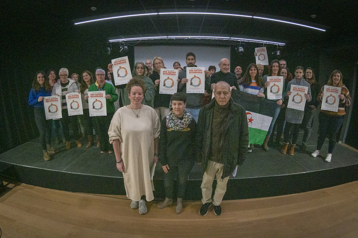Presentación de ‘Oporrak Bakean’ en Donostia.
