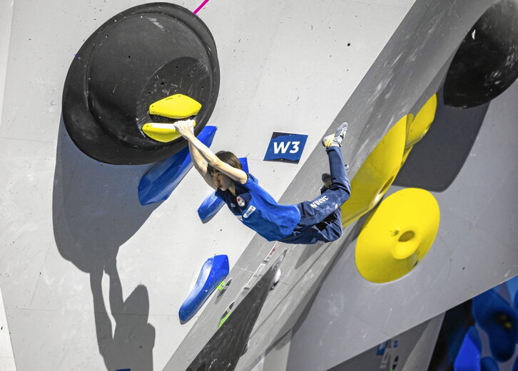 Kirol Eskaladako Nazioarteko Federazioak lehiakideen osasuna bermatzeko protokoloak indarrean jarri ditu.