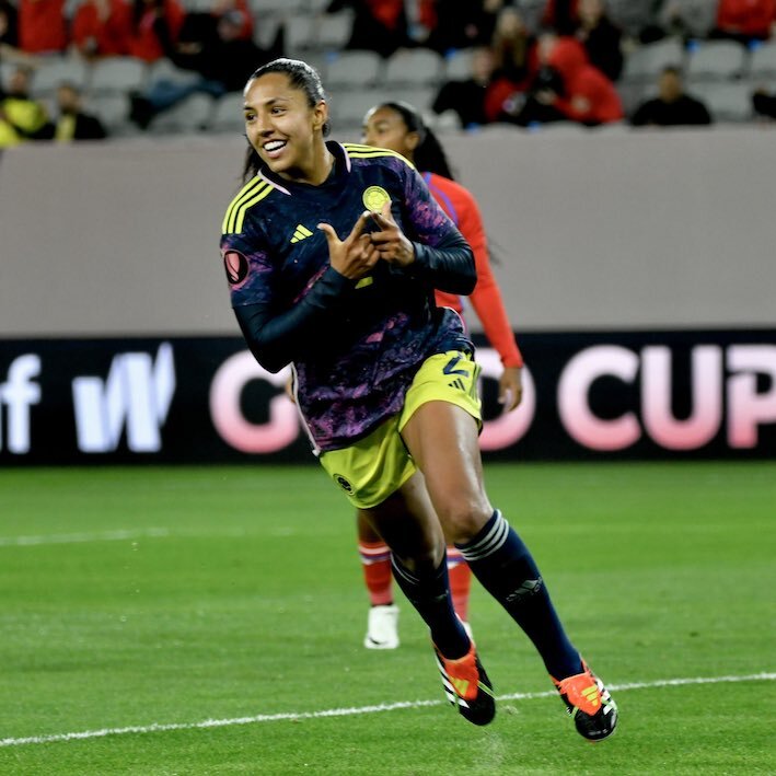 La txuriurdin Vanegas celebra su gol ante Panamá. (FCF)