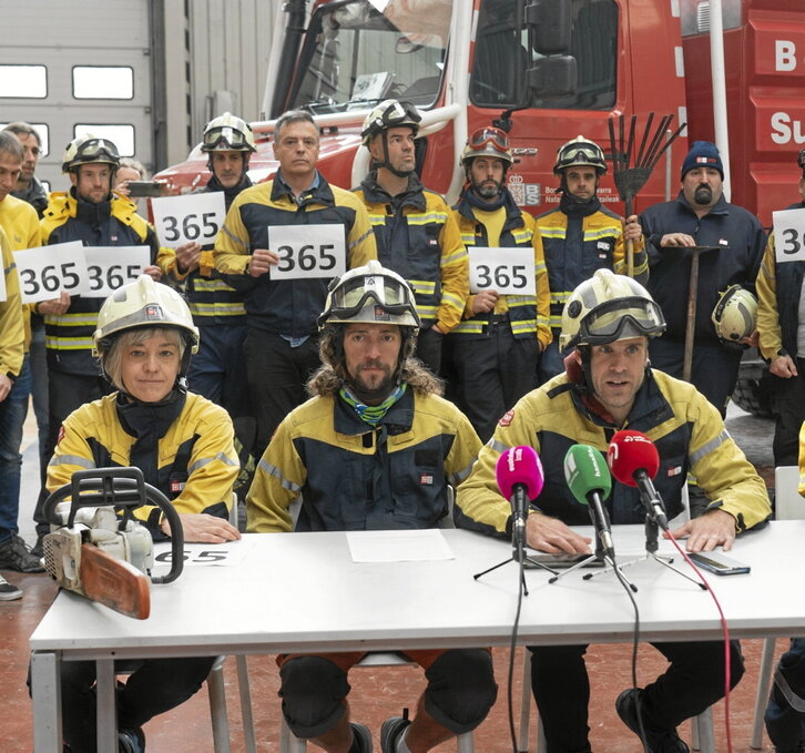Comparecencia de los bomberos forestales de Nafarroa.