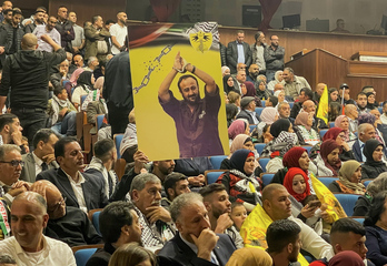 En mayo de 2023, palestinos asistieron a una ceremonia que conmemora el 21 aniversario de la detención Marwan Barghouti.
