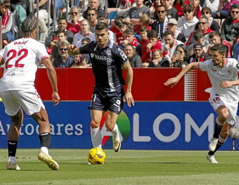 André Silva marcó su primer gol en Liga en un penalti que provocó él mismo.