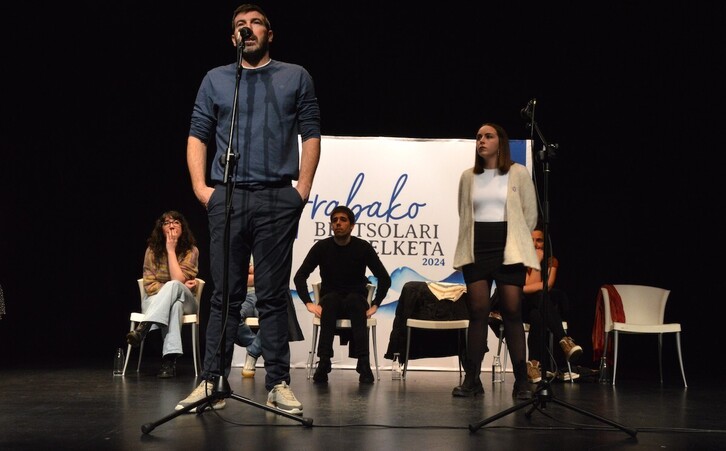 Asier Otamendi, Dulantzeko bigarren eta azken finalerdian.