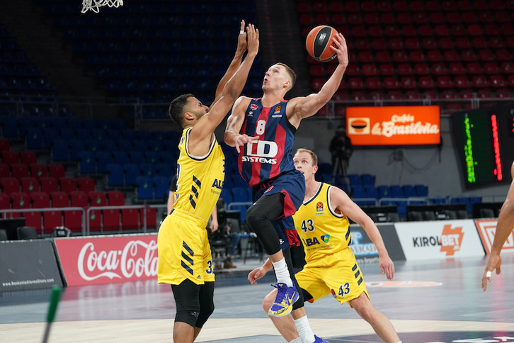 Alba Berlín solo ha ganado una vez en Zurbano, pero siempre complica las cosas.