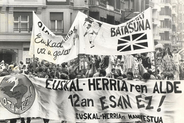 Movilización organizada por el Manifiesto en Defensa de la Soberanía Vasca en vísperas del referéndum.