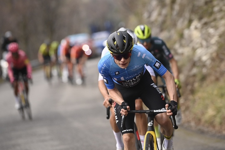 Jonas Vingegaardek sarraskia egin du Tirreno Adriatikoko etapa erreginan.