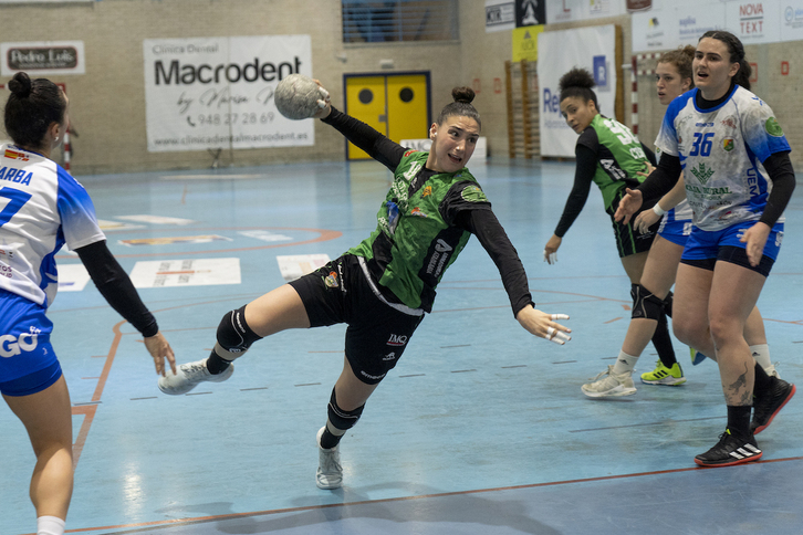 Beti Onak ha realizado un partido muy completo tanto en ataque como defensa.