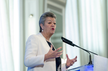 Ylva Johansson, comisaria europea de Interior, en el desayuno informativo que ha ofrecido en Madrid. 