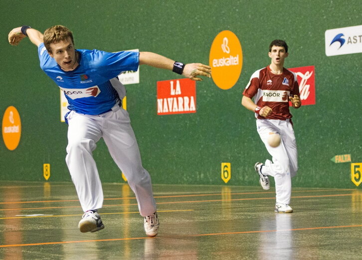 Artola eta Altuna, 2014ko Promozio mailako finaleko jokaldi batean.