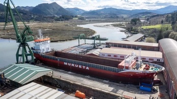 El Arteaga NM en el dique de Astilleros de Murueta antes de su botadura.