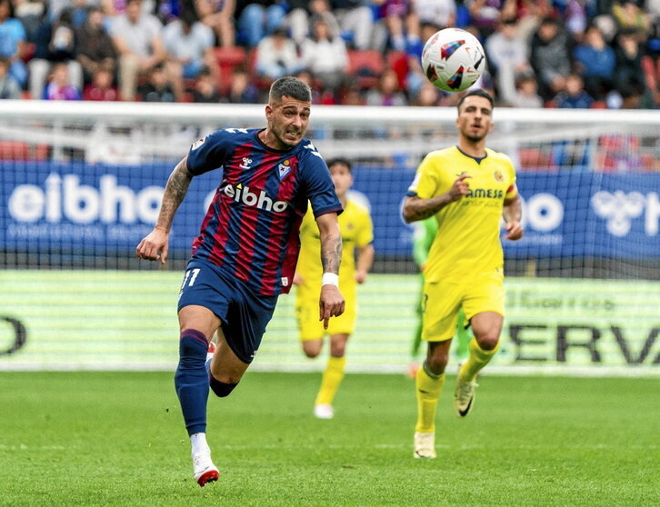 Sergio León, una de las sorpresas del once, anotó el primer gol azulgrana.