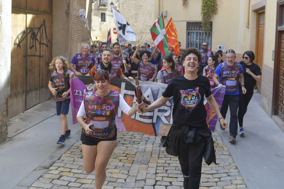 Korrika, Tuteran. Korrika, Tuteran.