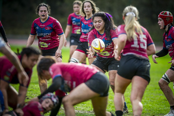 Jugadoras del equipo de Eibar en un partido de esta temporada en Unbe.