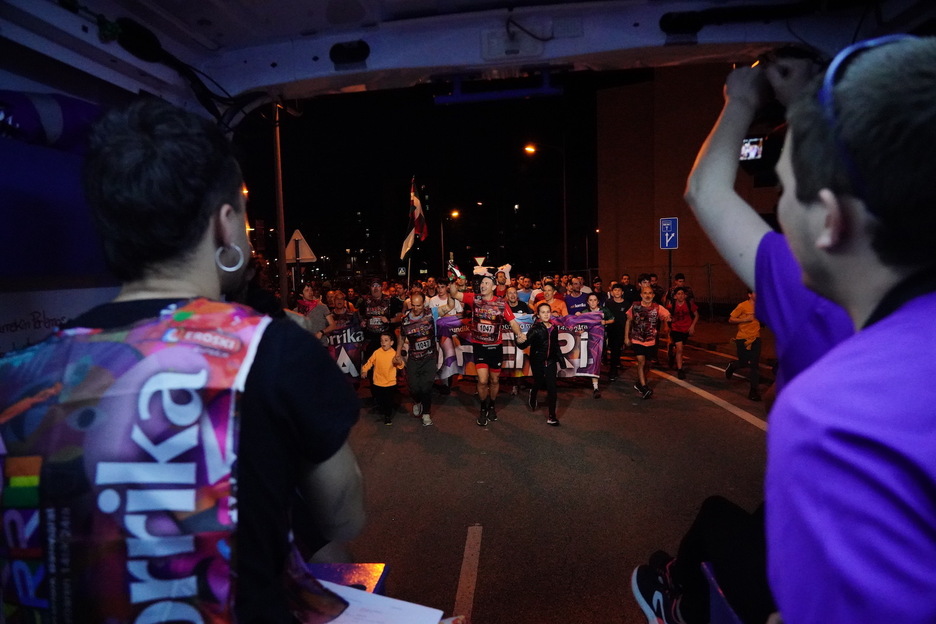 Furgoneta barruko perspektiba.